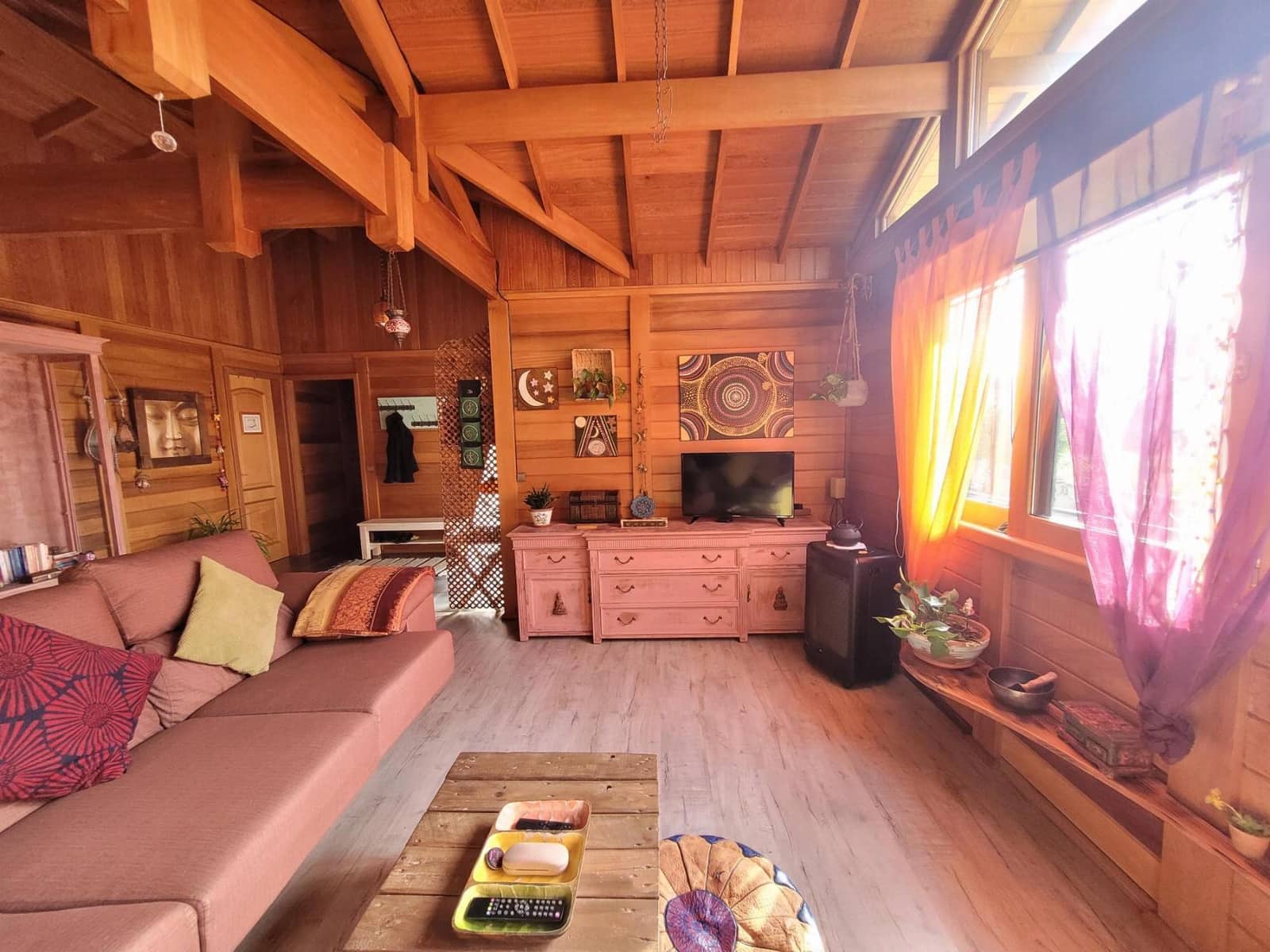 6 bedroom Villa for sale in Godelleta with pool - € 268,000 (Ref: 9735894)