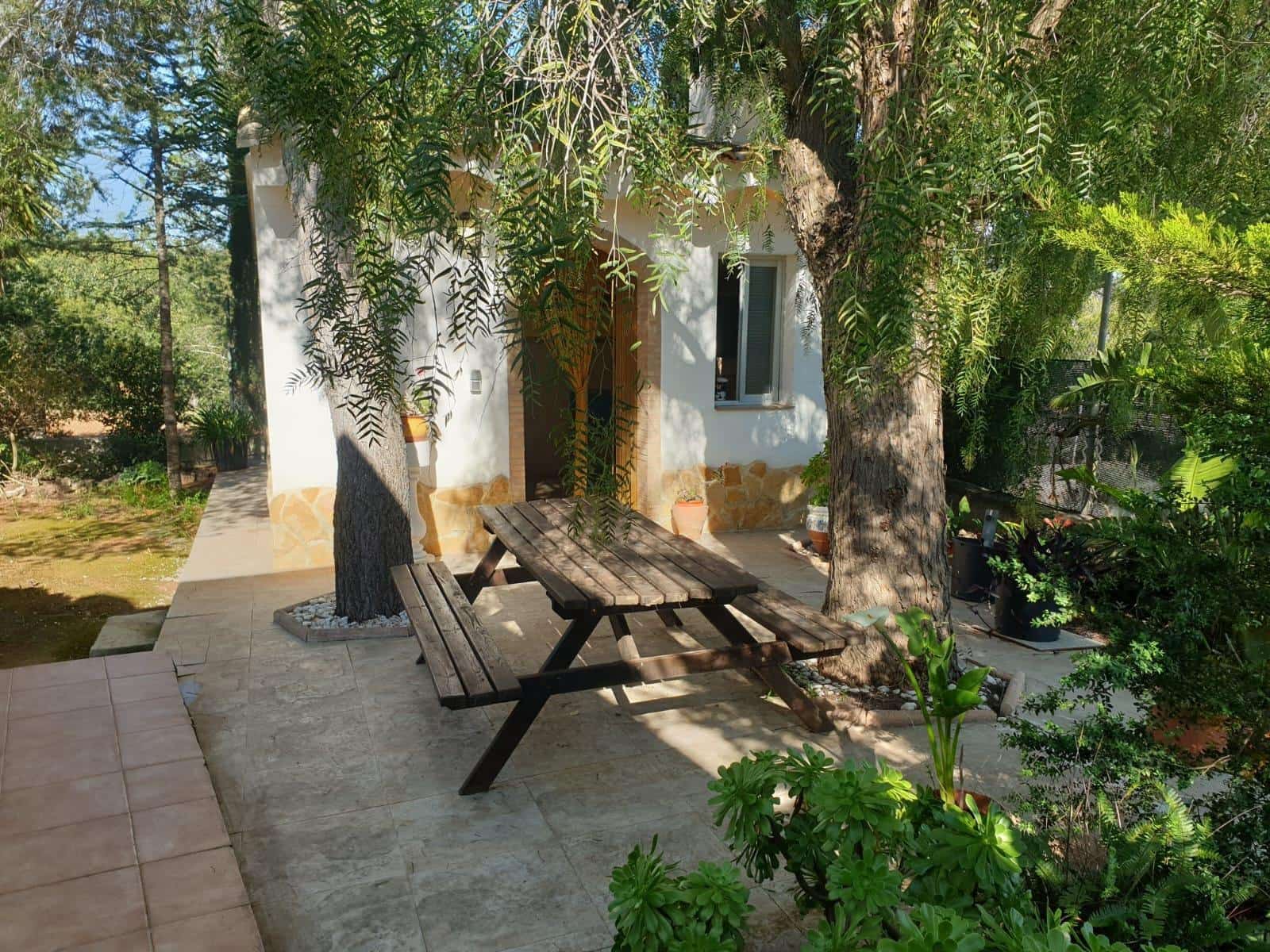 4 Zimmer Villa zu verkaufen in Chiva mit Pool - 149.900 € (Ref: 9735895)