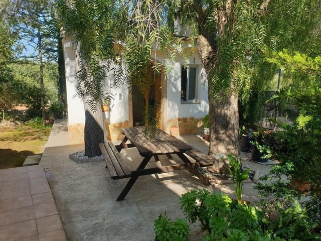 4 Zimmer Villa zu verkaufen in Chiva mit Pool - 149.900 € (Ref: 9735895)