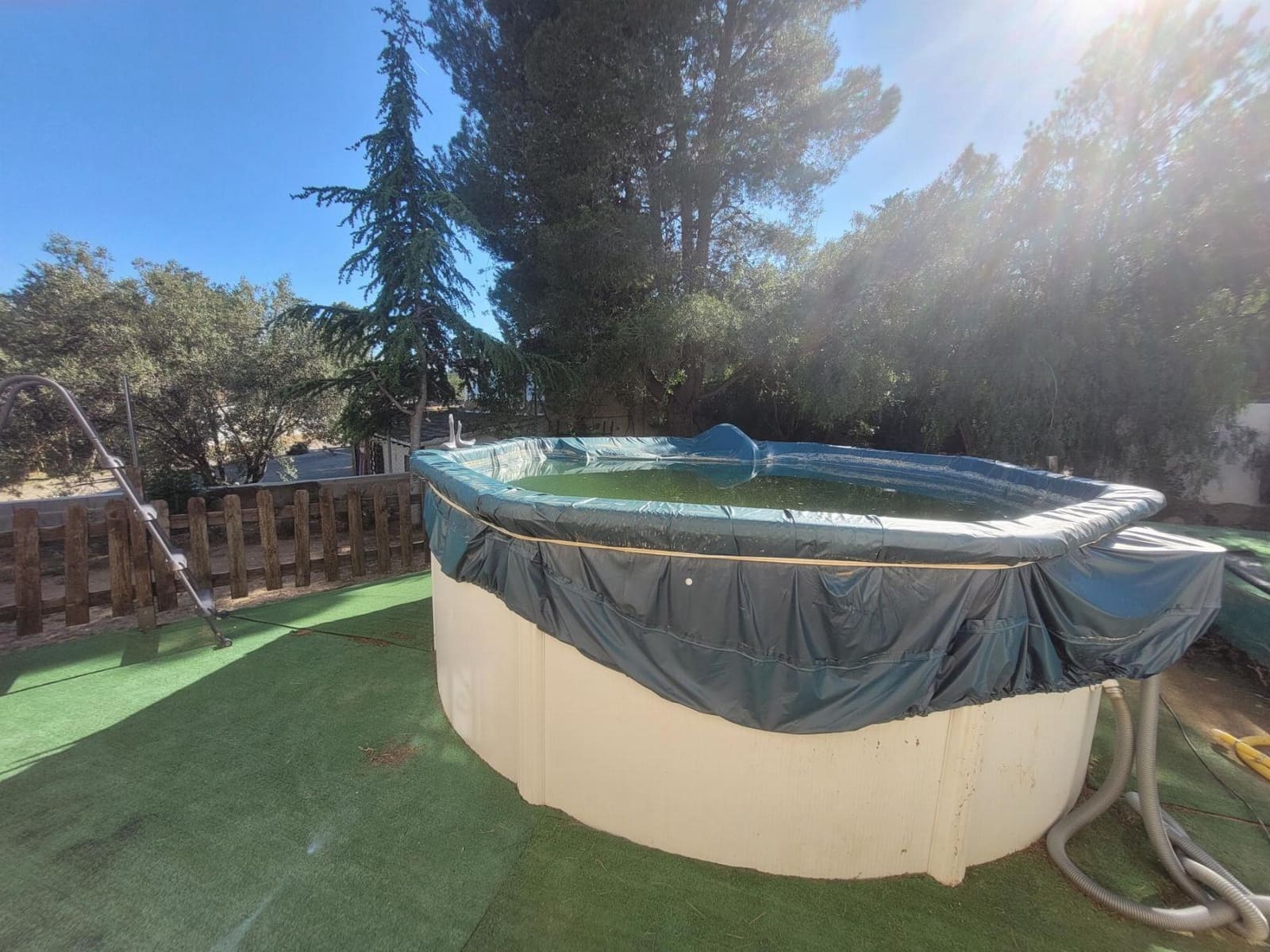 4 Zimmer Villa zu verkaufen in Chiva mit Pool - 149.900 € (Ref: 9735895)