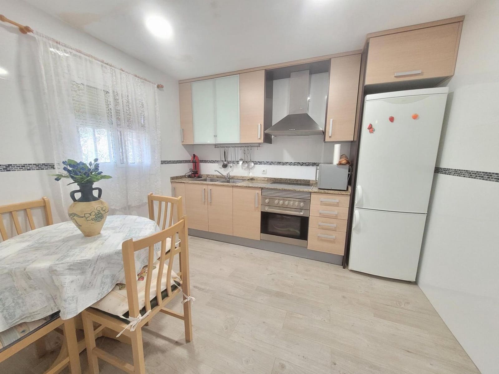 4 Zimmer Villa zu verkaufen in Chiva mit Pool - 149.900 € (Ref: 9735895)