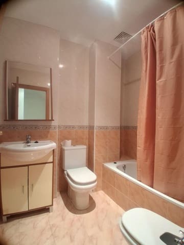 3 bedroom Semi-detached Villa for sale in Cheste with garage - € 229,000 (Ref: 9735898)