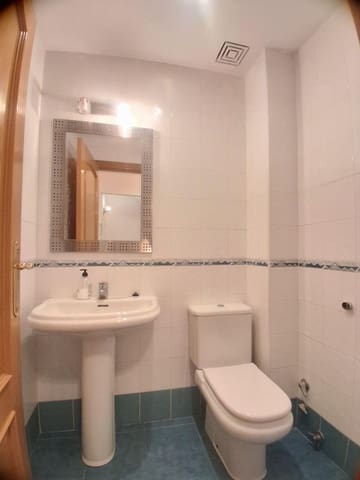 3 bedroom Semi-detached Villa for sale in Cheste with garage - € 229,000 (Ref: 9735898)