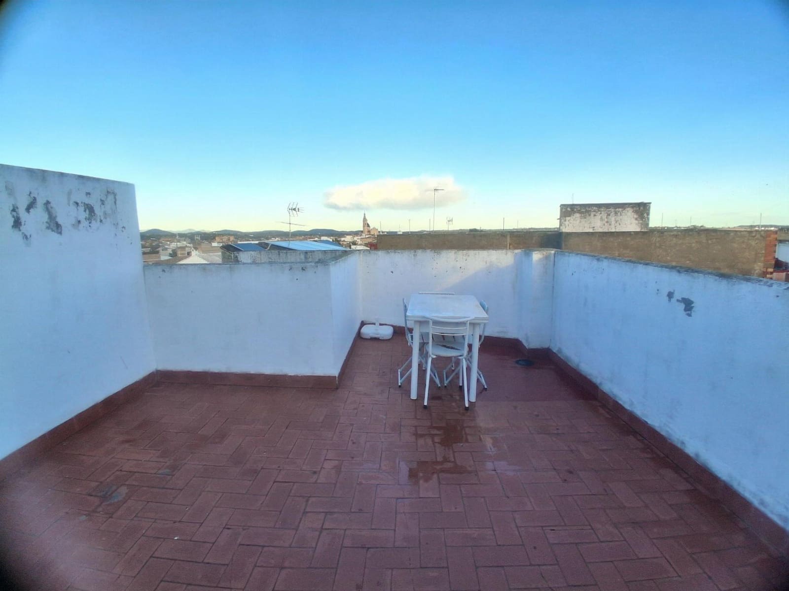 3 bedroom Semi-detached Villa for sale in Cheste with garage - € 229,000 (Ref: 9735898)