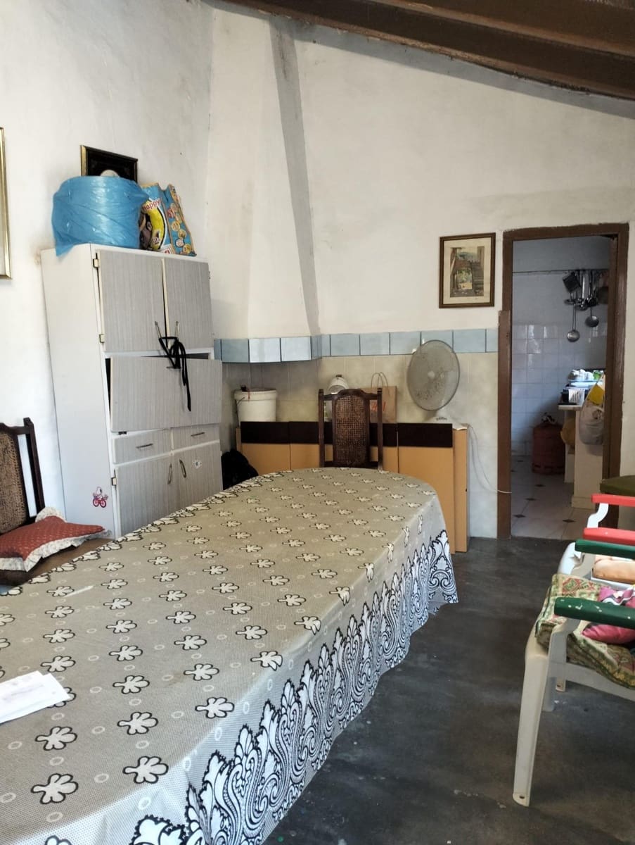 3 bedroom Townhouse for sale in Cheste - € 80,000 (Ref: 9735900)