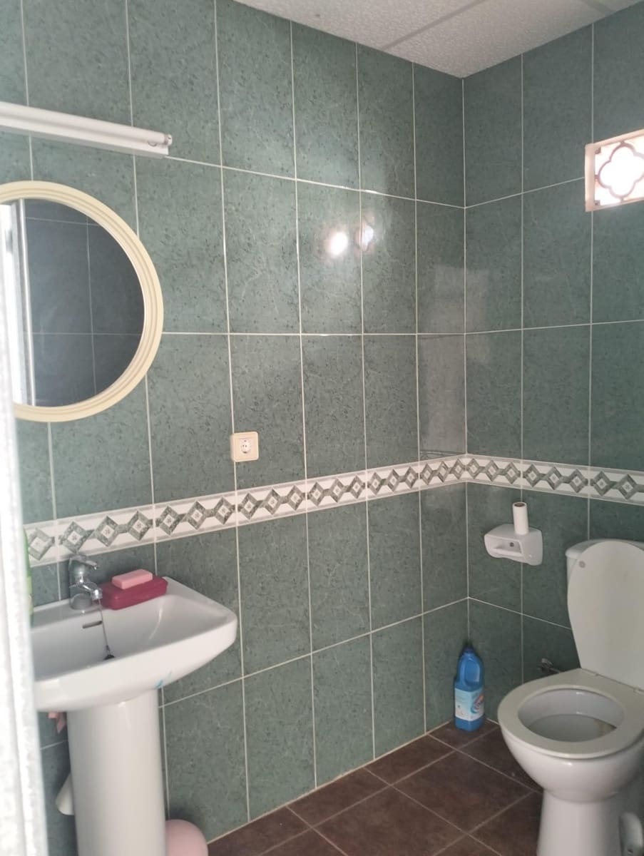 4 Zimmer Villa zu verkaufen in Cheste - 250.000 € (Ref: 9735901)