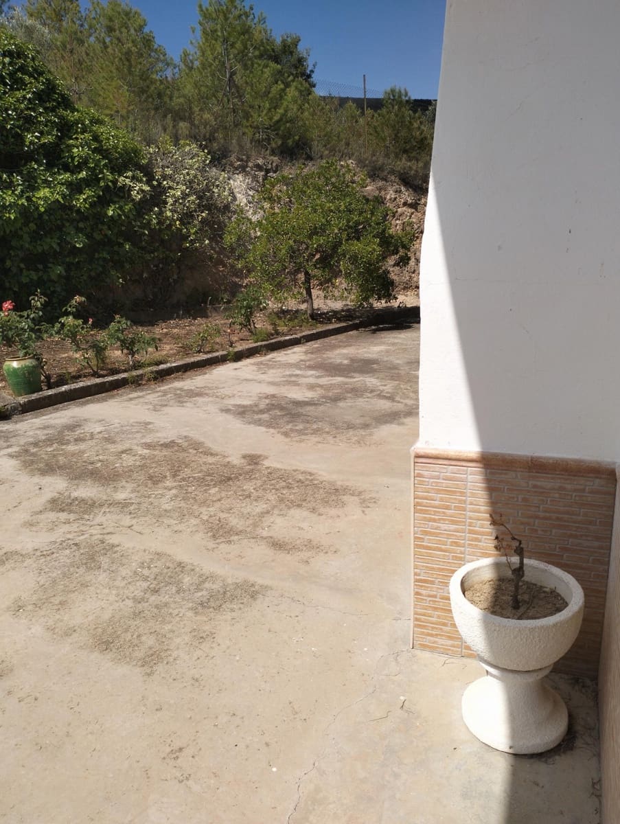 3 Zimmer Villa zu verkaufen in Chiva - 155.000 € (Ref: 9735903)