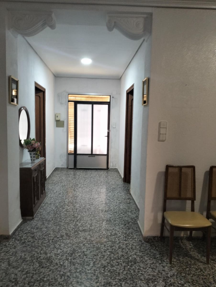 4 bedroom Terraced Villa for sale in Cheste with garage - € 290,000 (Ref: 9735905)