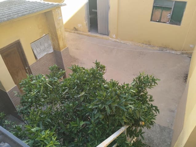 4 bedroom Terraced Villa for sale in Cheste with garage - € 290,000 (Ref: 9735905)