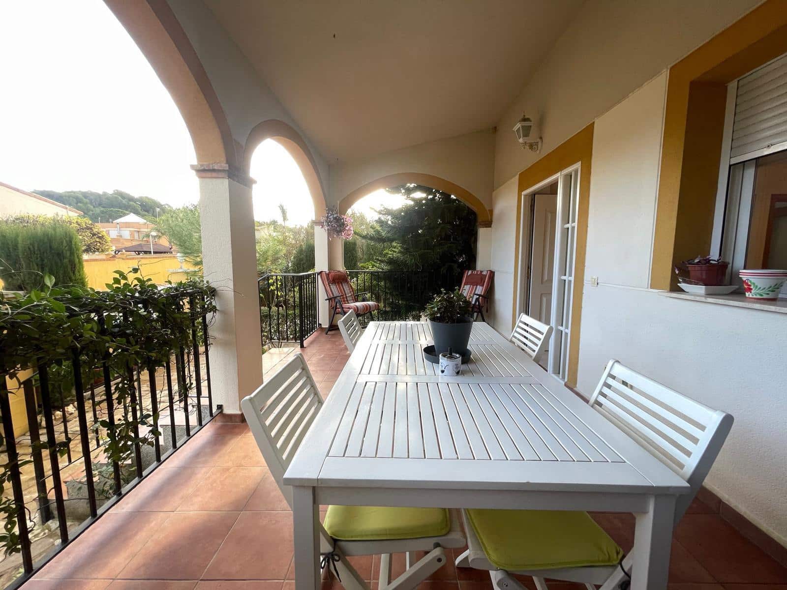 3 chambre Villa/Maison à vendre à Chiva avec piscine garage - 300 000 € (Ref: 9735907)