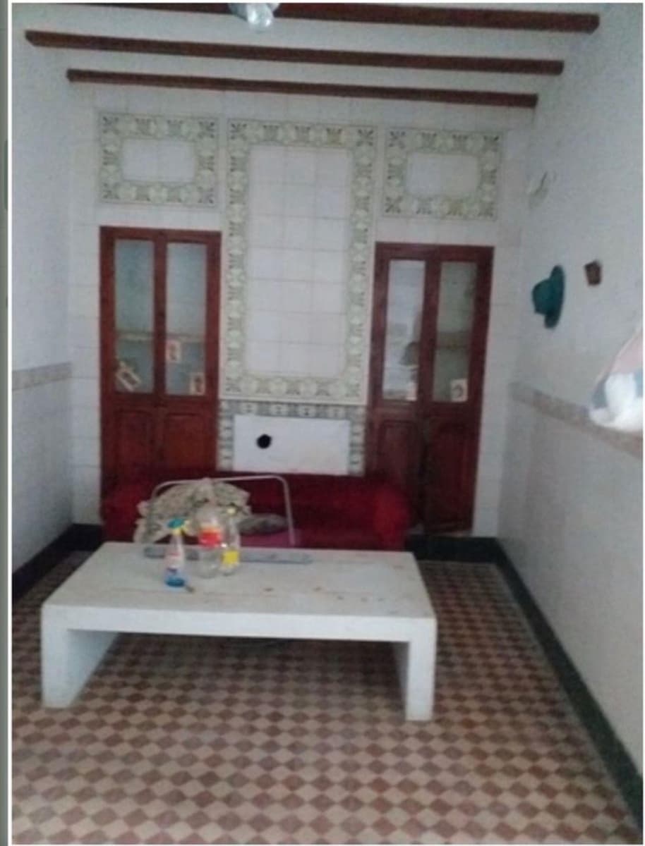 2 bedroom Townhouse for sale in Chiva - € 75,000 (Ref: 9735909)