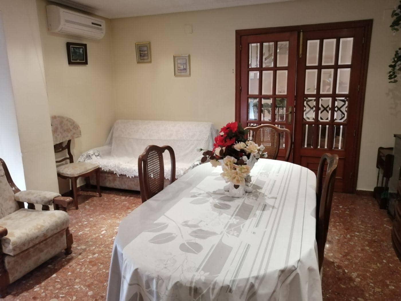 3 Zimmer Villa zu verkaufen in Cheste mit Garage - 300.000 € (Ref: 9735910)