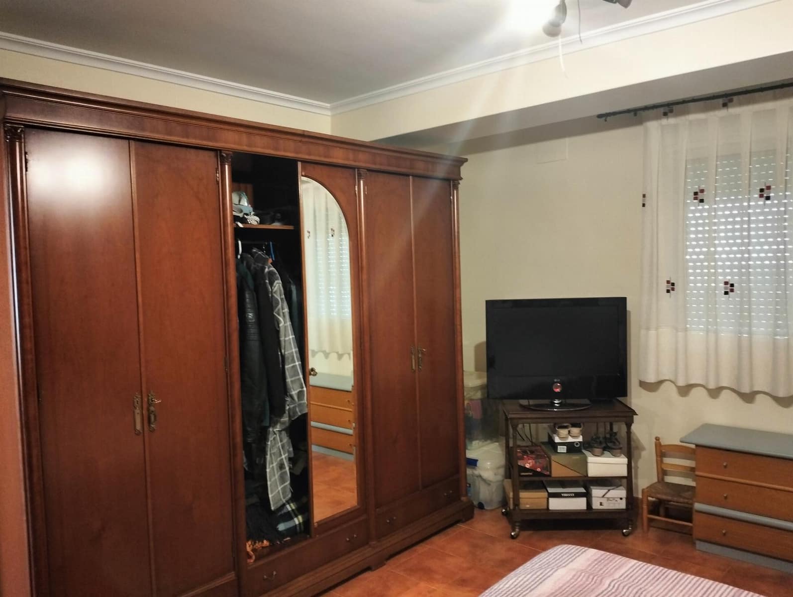 4 Zimmer Haus zu verkaufen in Cheste mit Garage - 300.000 € (Ref: 9735911)