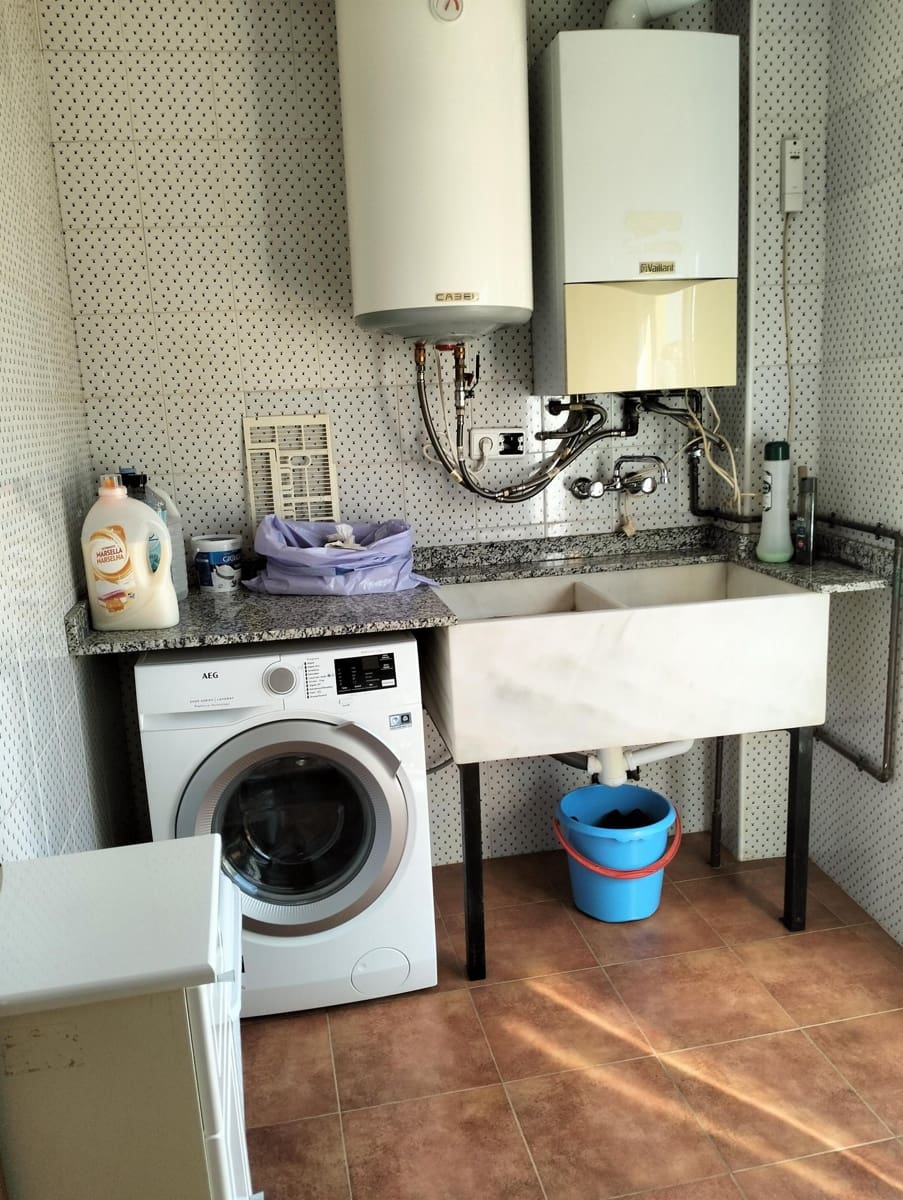 4 Zimmer Haus zu verkaufen in Cheste mit Garage - 300.000 € (Ref: 9735911)