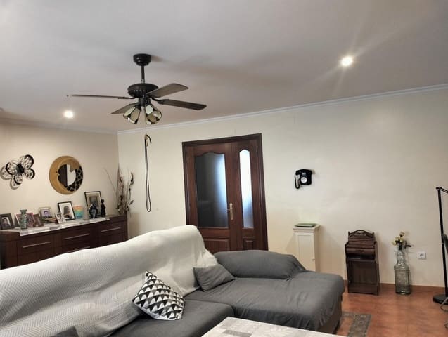 4 Zimmer Haus zu verkaufen in Cheste mit Garage - 300.000 € (Ref: 9735911)