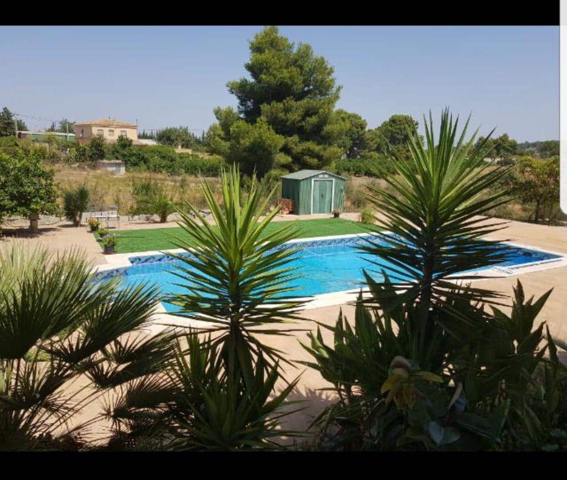 4 Zimmer Villa zu verkaufen in Cheste mit Garage - 450.000 € (Ref: 9735912)