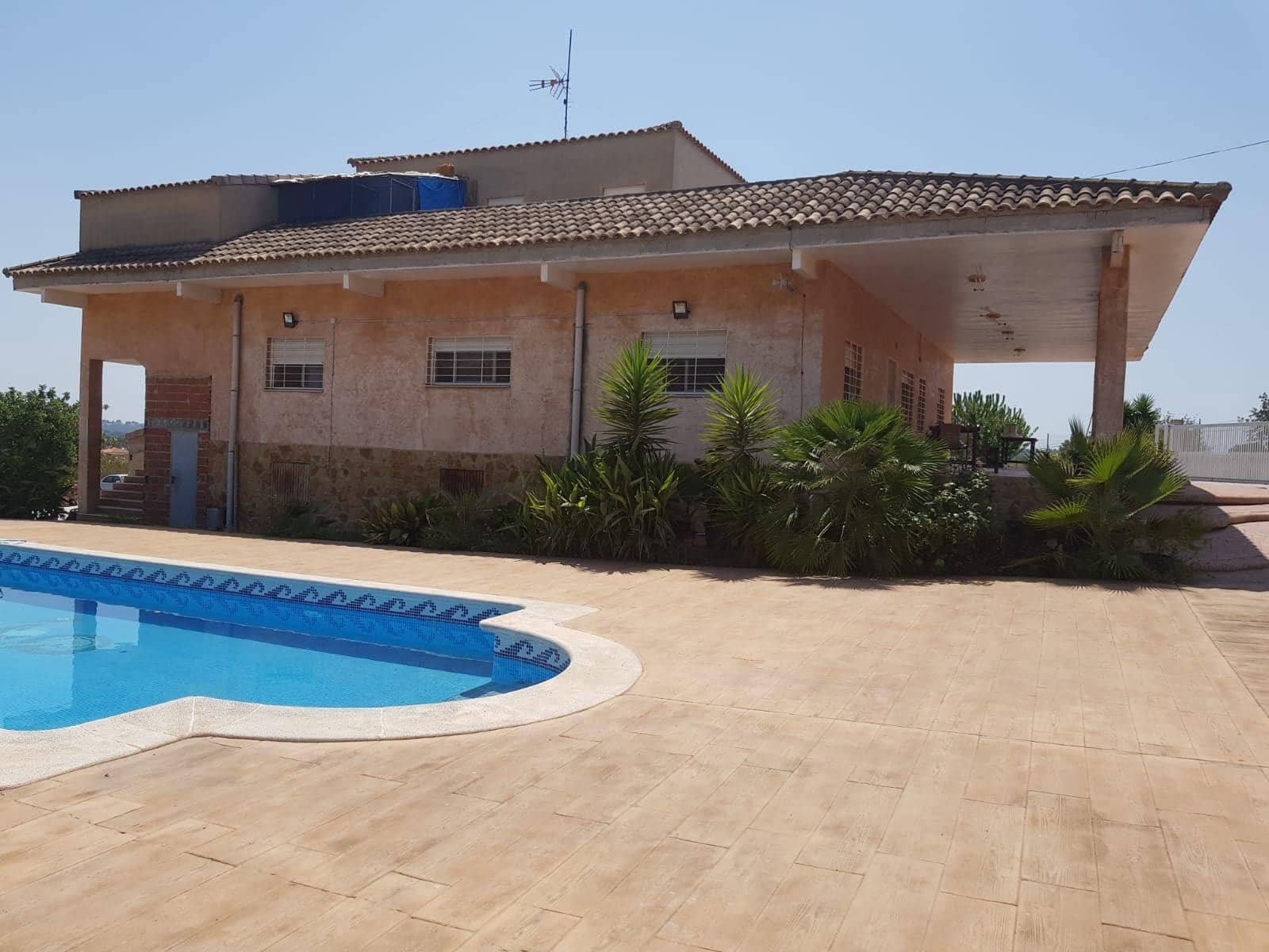 4 Zimmer Villa zu verkaufen in Cheste mit Garage - 450.000 € (Ref: 9735912)