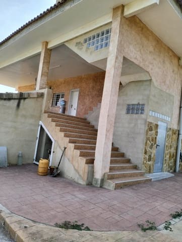 4 Zimmer Villa zu verkaufen in Cheste mit Garage - 450.000 € (Ref: 9735912)