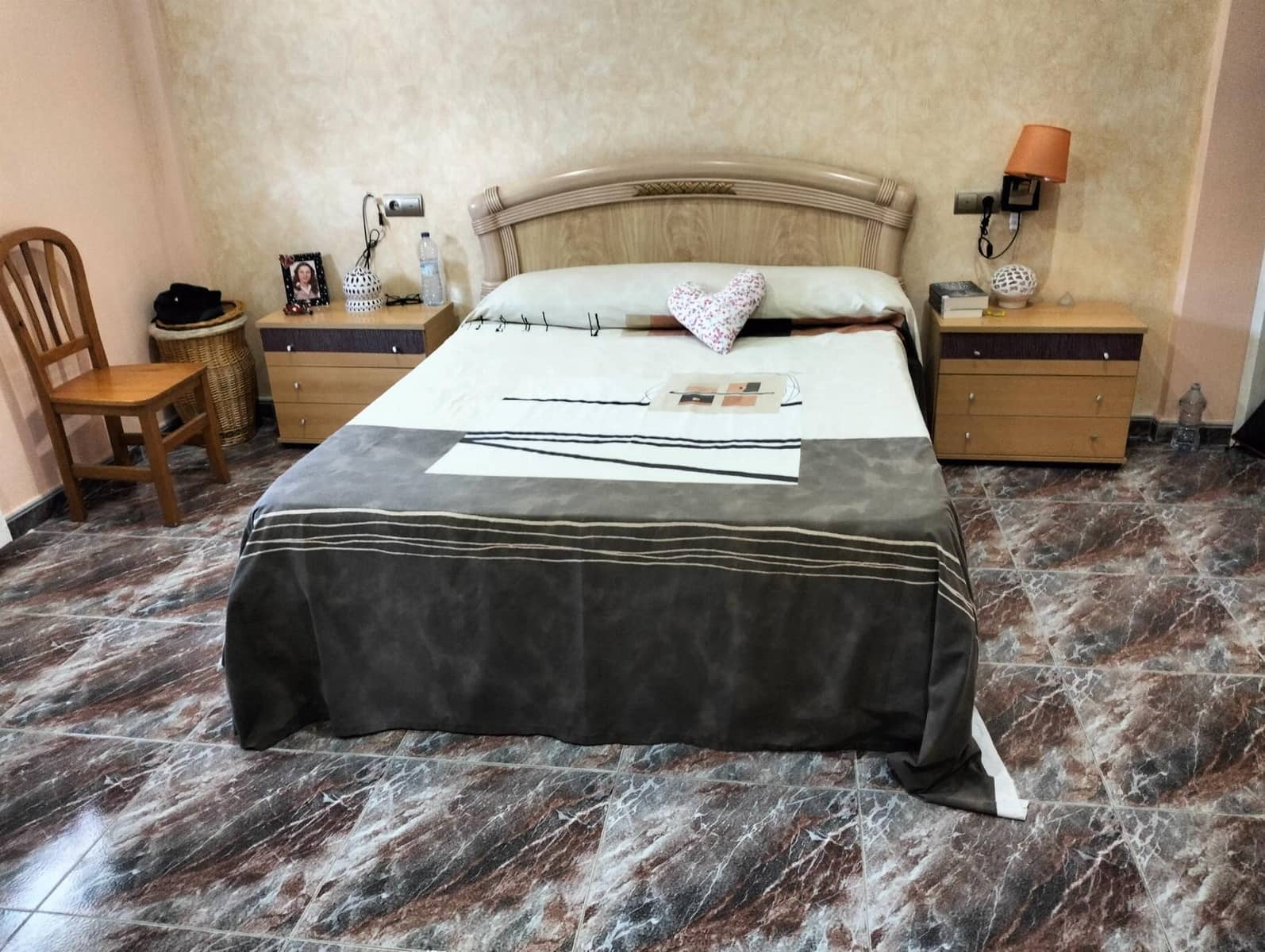 4 Zimmer Villa zu verkaufen in Cheste mit Garage - 450.000 € (Ref: 9735912)