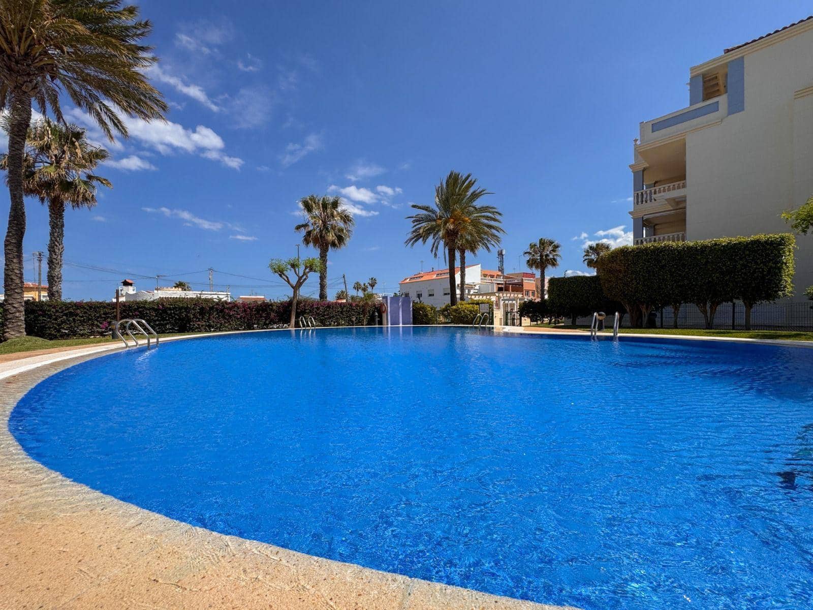 2 sypialnia Penthouse na sprzedaż w Els Poblets z basenem garażem - 313 000 € (Ref: 9735913)