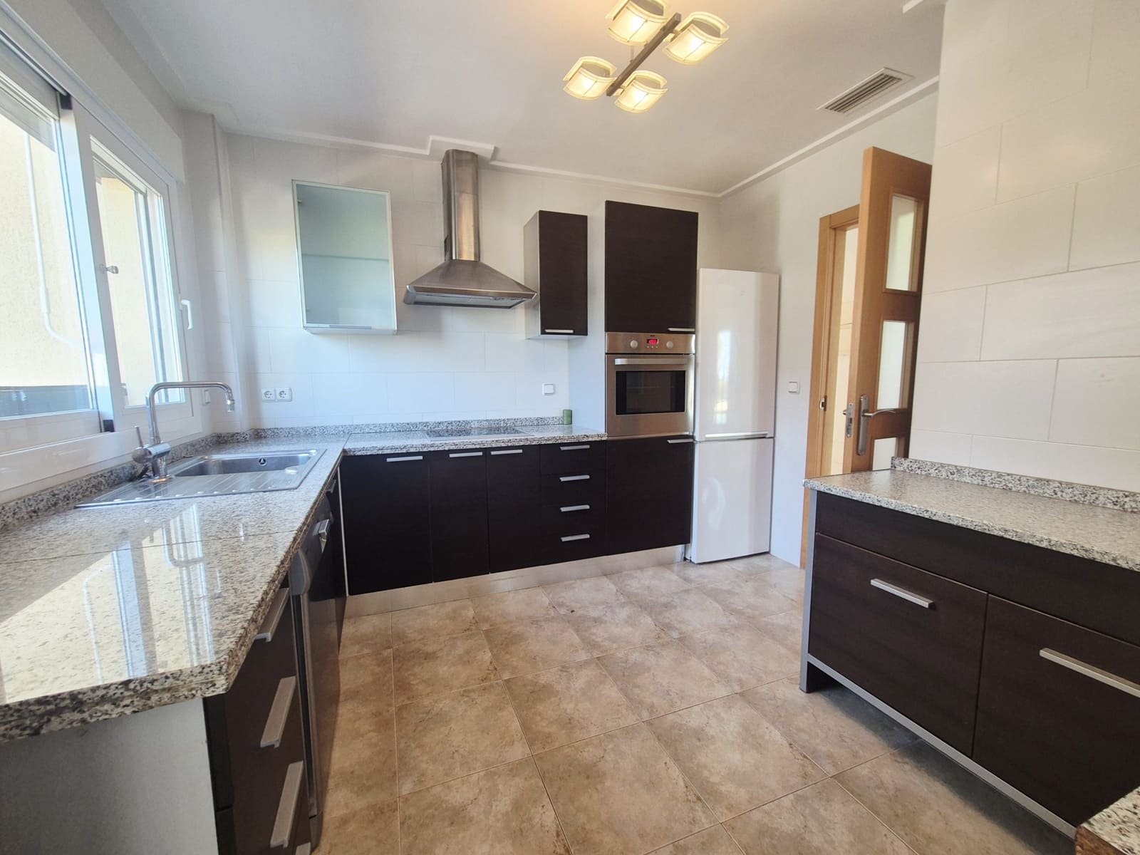 4 sovrum Villa till salu i La Tercia med pool garage - 325 000 € (Ref: 10008277)
