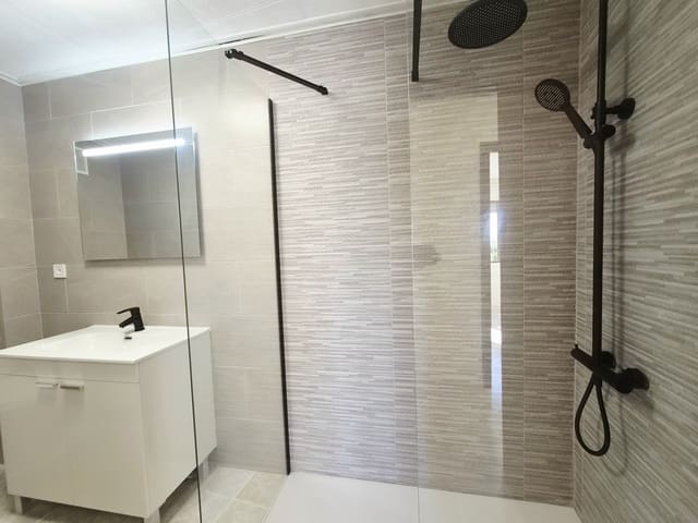 Apartamento de 2 habitaciones en Los Narejos, Los Alcázares en venta con garaje - 124.900 € (Ref: 10049658)