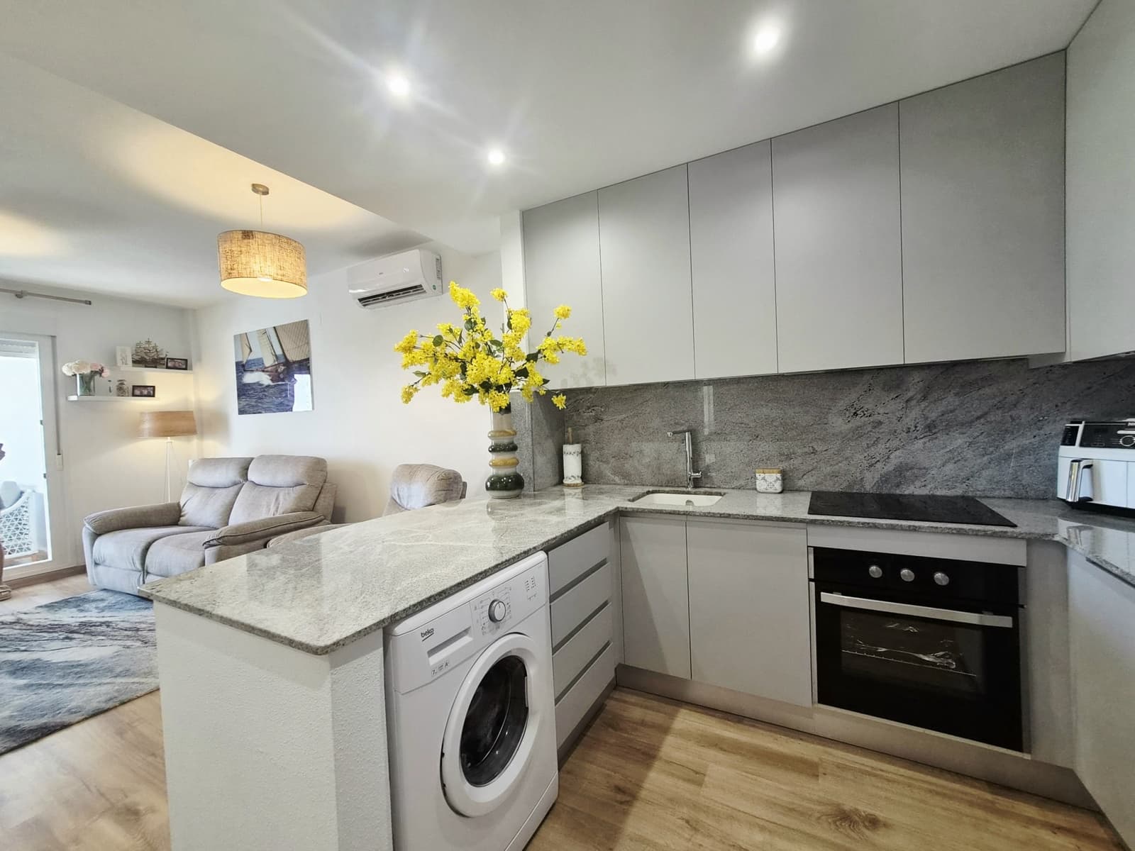 2 slaapkamer Appartement te koop in Roldan met zwembad - € 158.950 (Ref: 10049902)