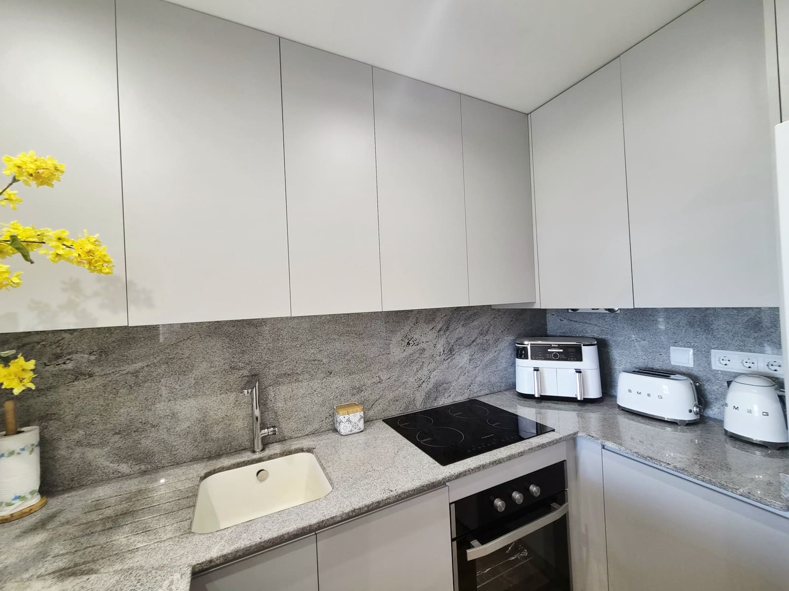 2 slaapkamer Appartement te koop in Roldan met zwembad - € 158.950 (Ref: 10049902)