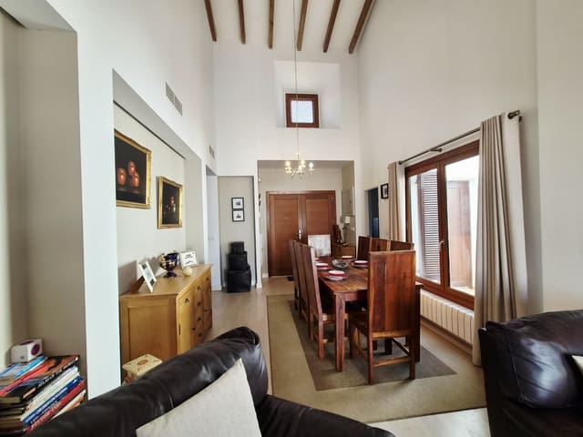 3 bedroom Villa for sale in El Valle Golf Resort, Murcia city with pool - € 439,995 (Ref: 10049903)