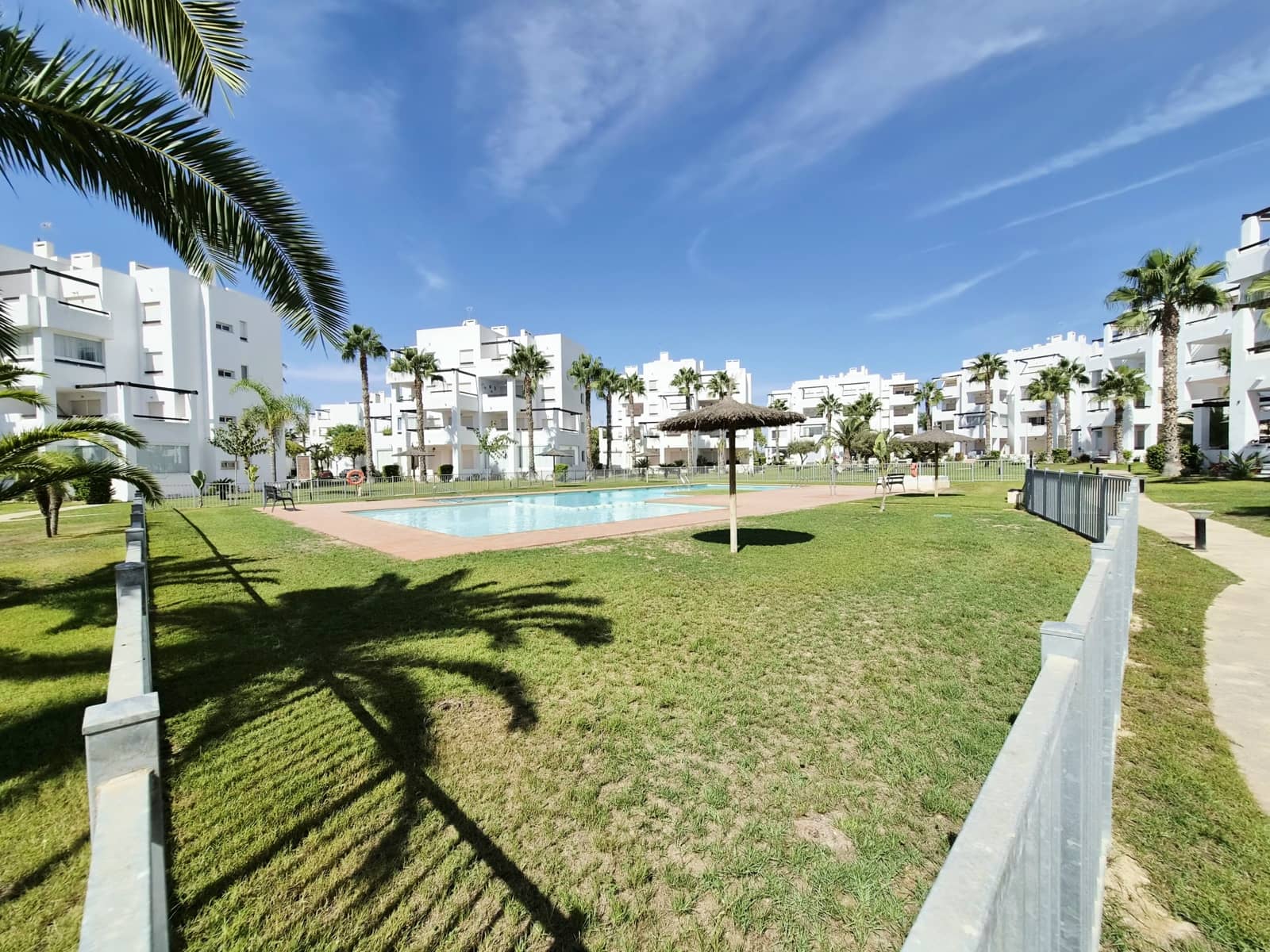 2 slaapkamer Penthouse te koop in Terrazas de la Torre met zwembad - € 134.999 (Ref: 10049904)