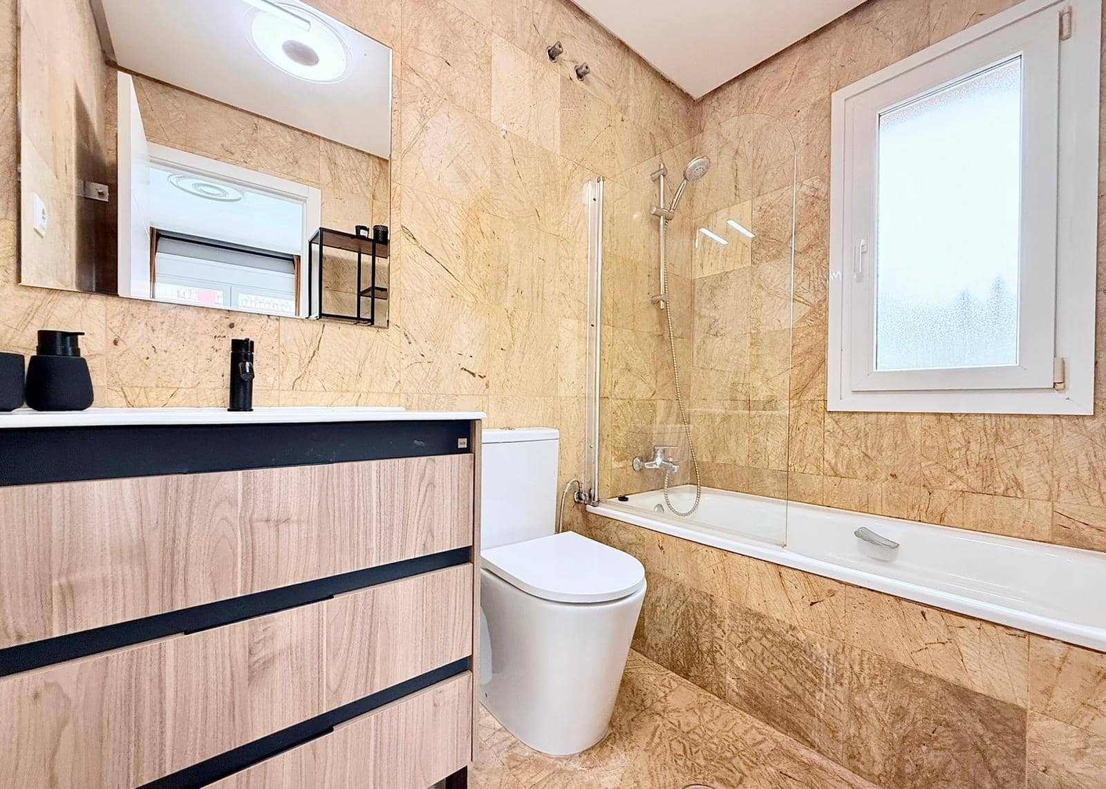 Chalet de 3 habitaciones en Mar Menor Golf Resort en venta con piscina garaje - 399.000 € (Ref: 10080356)