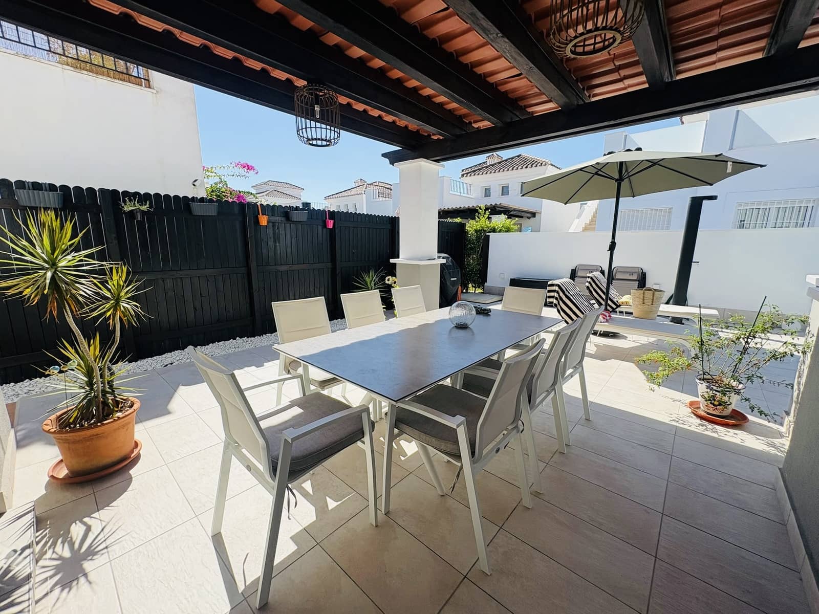 2 bedroom Villa for sale in La Torre Golf Resort with pool garage - € 294,999 (Ref: 10108652)