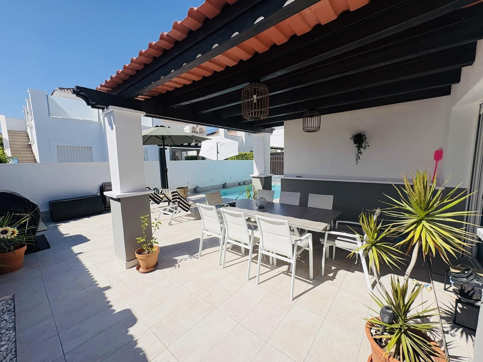 2 bedroom Villa for sale in La Torre Golf Resort with pool garage - € 294,999 (Ref: 10108652)