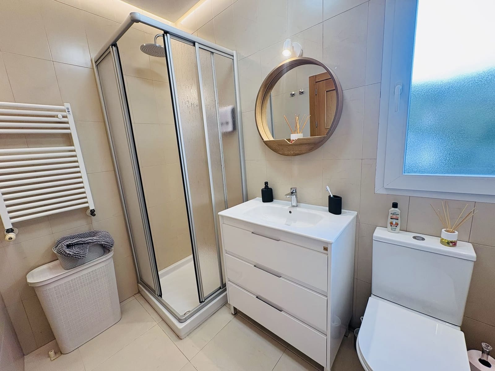 2 bedroom Villa for sale in La Torre Golf Resort with pool garage - € 294,999 (Ref: 10108652)