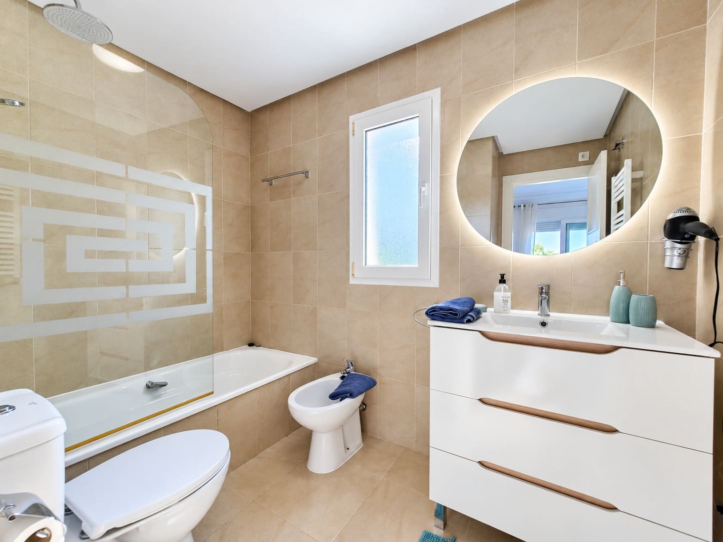 2 quarto Casa em Banda para venda em La Torre Golf Resort com piscina garagem - 265 000 € (Ref: 10144900)