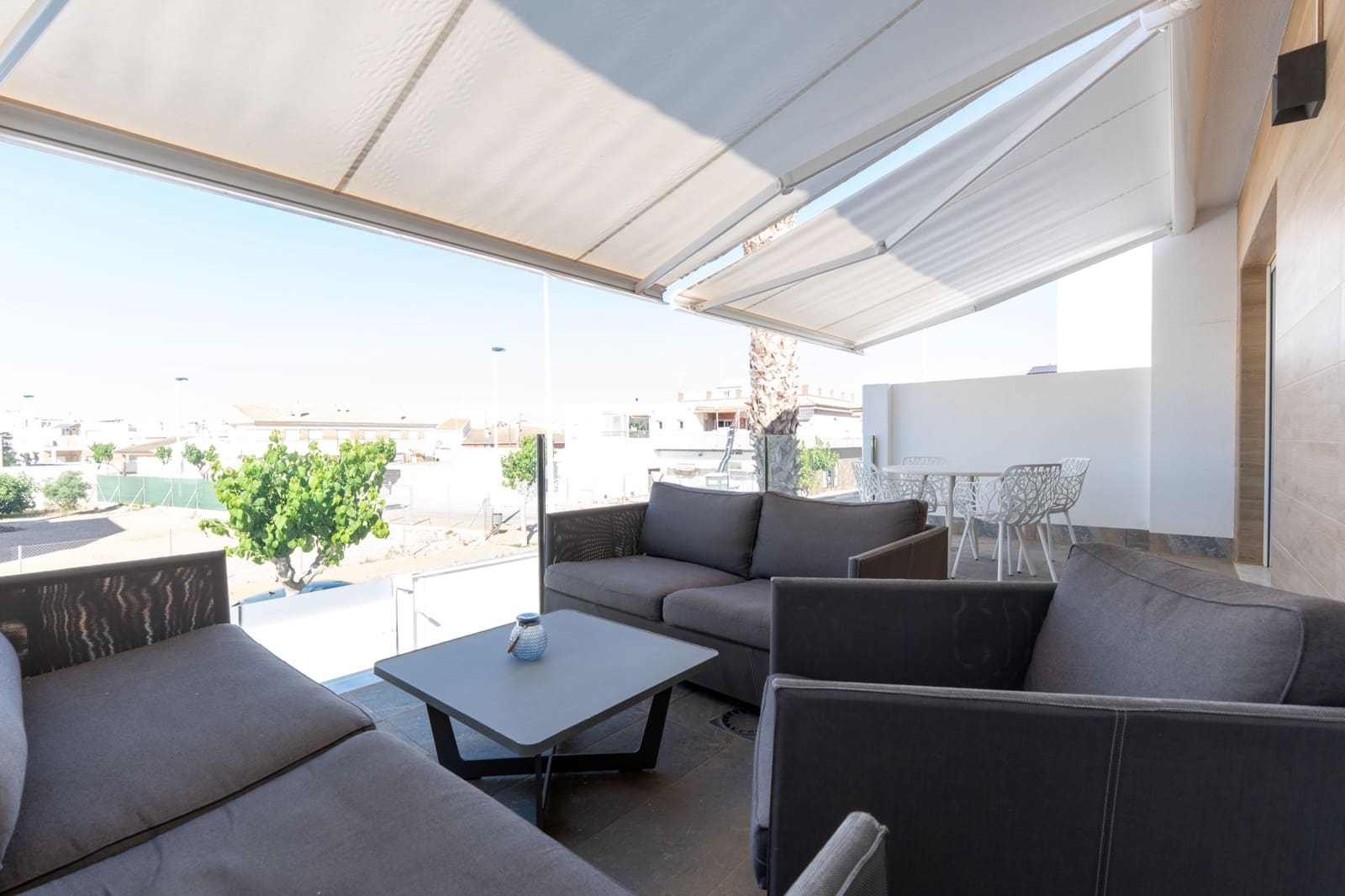 3 soveværelse Villa til salg i San Pedro del Pinatar med swimmingpool garage - € 399.000 (Ref: 10160901)