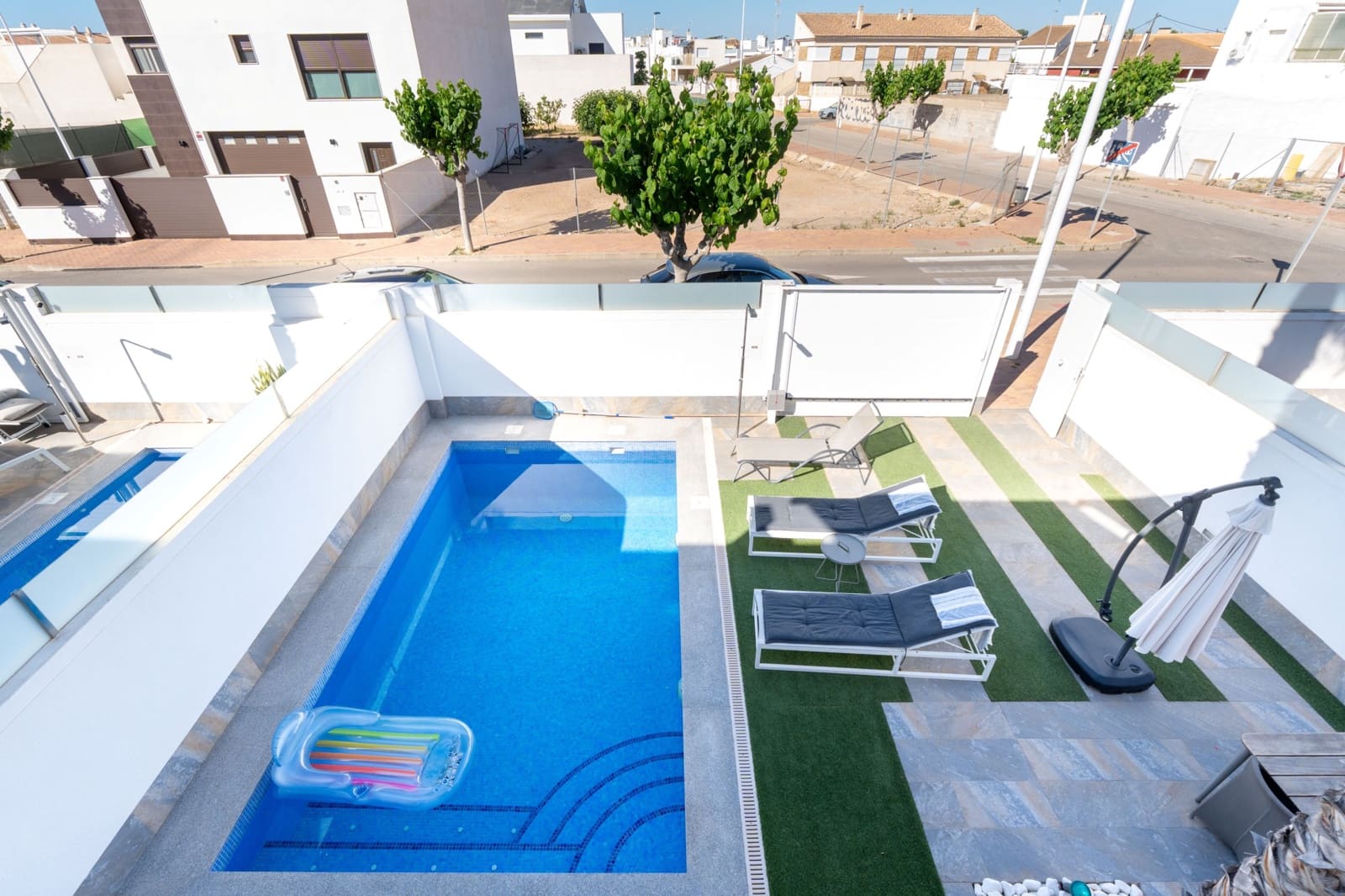 3 soveværelse Villa til salg i San Pedro del Pinatar med swimmingpool garage - € 399.000 (Ref: 10160901)