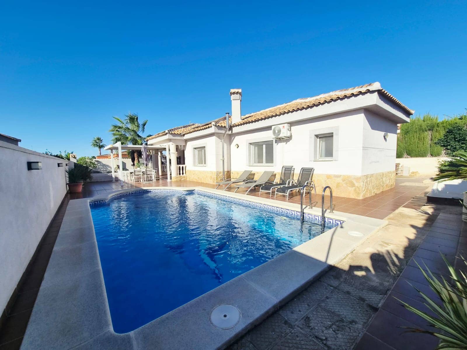 4 soveværelse Villa til salg i Gea y Truyols med swimmingpool - € 340.000 (Ref: 10168114)