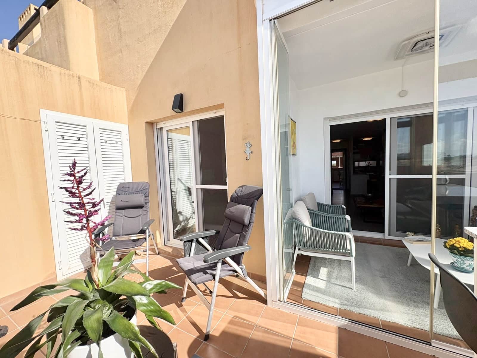 2 soverom Leilighet til salgs i Roldan med svømmebasseng garasje - € 134 999 (Ref: 10184143)