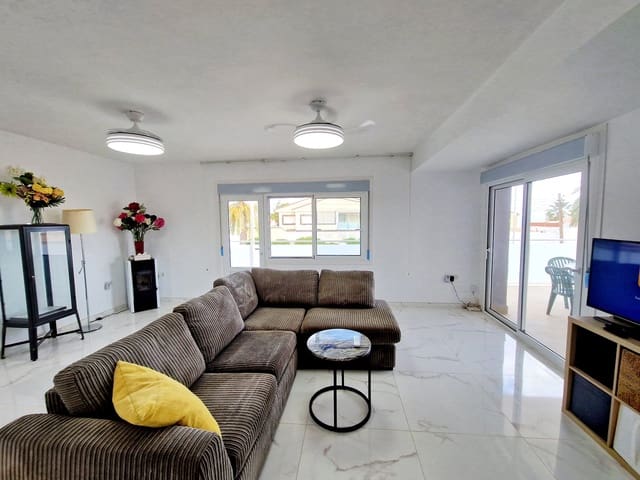 4 soveværelse Villa til salg i Los Urrutias, Cartagena med garage - € 299.999 (Ref: 7982631)