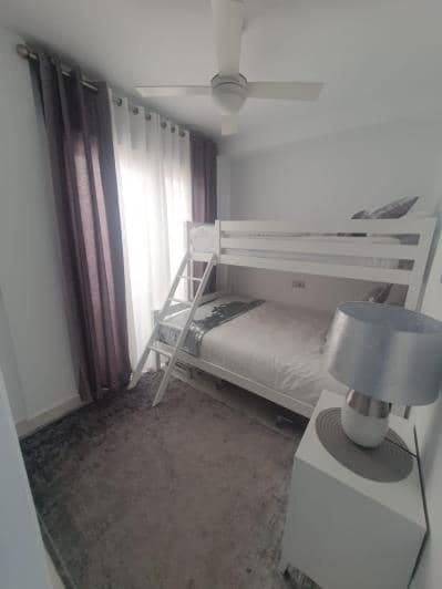 4 slaapkamer Villa te koop in Los Alcazares met zwembad garage - € 468.000 (Ref: 8602459)