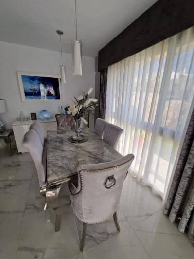 4 slaapkamer Villa te koop in Los Alcazares met zwembad garage - € 468.000 (Ref: 8602459)