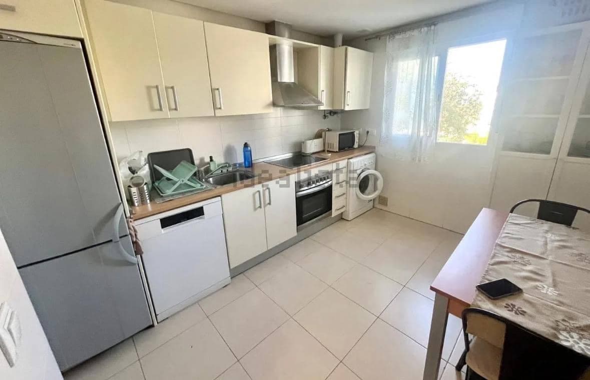 2 quarto Apartamento para venda em La Torre Golf Resort com piscina garagem - 160 000 € (Ref: 8734057)