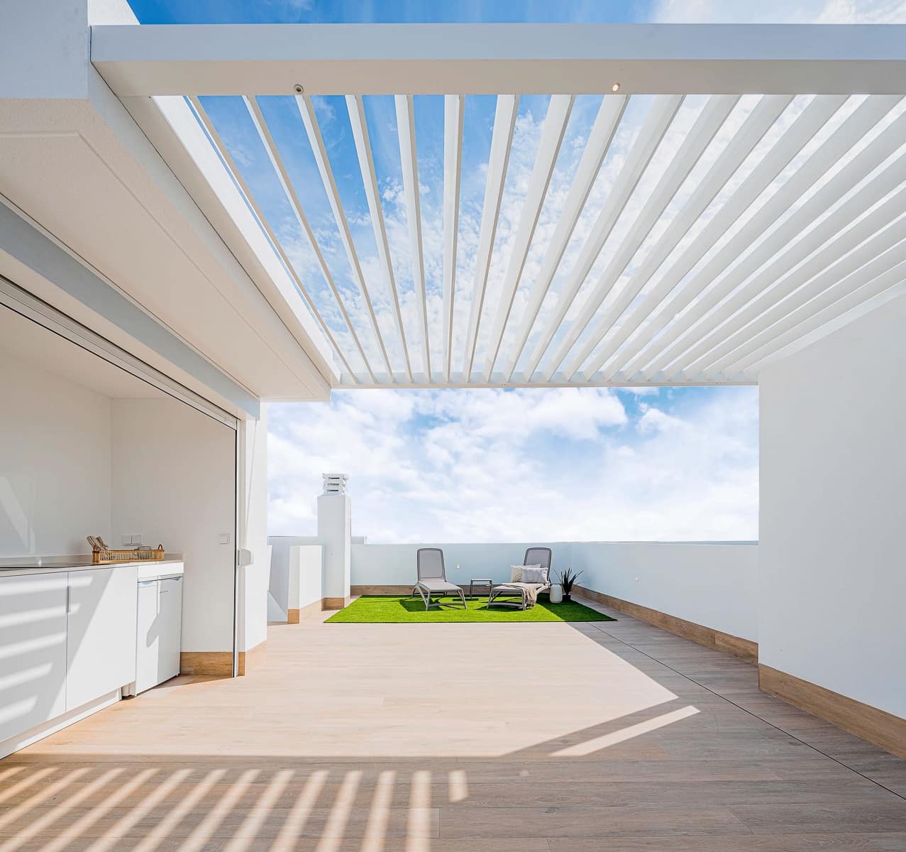 2 bedroom Apartment for sale in San Pedro del Pinatar - € 219,950 (Ref: 8839878)