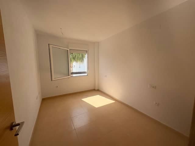 1 chambre Appartement à vendre à Roldan - 96 000 € (Ref: 8977831)