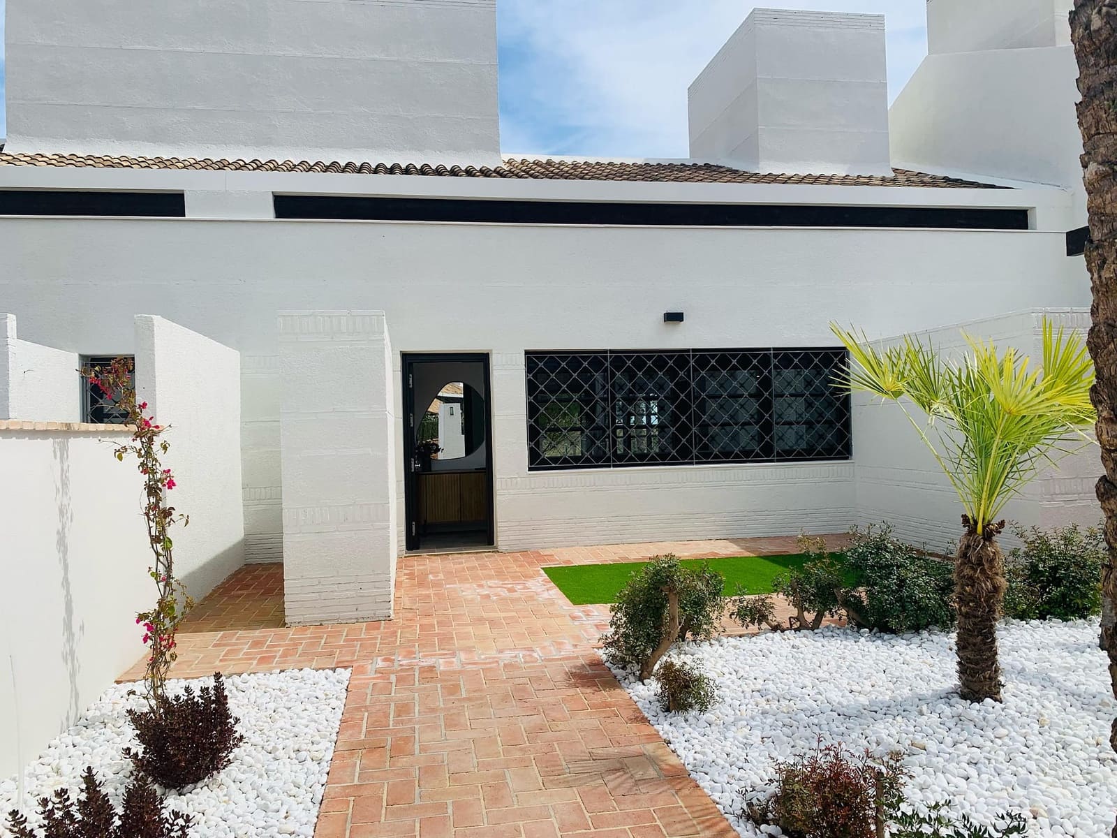 2 bedroom Villa for sale in Avileses with pool garage - € 298,000 (Ref: 8982841)