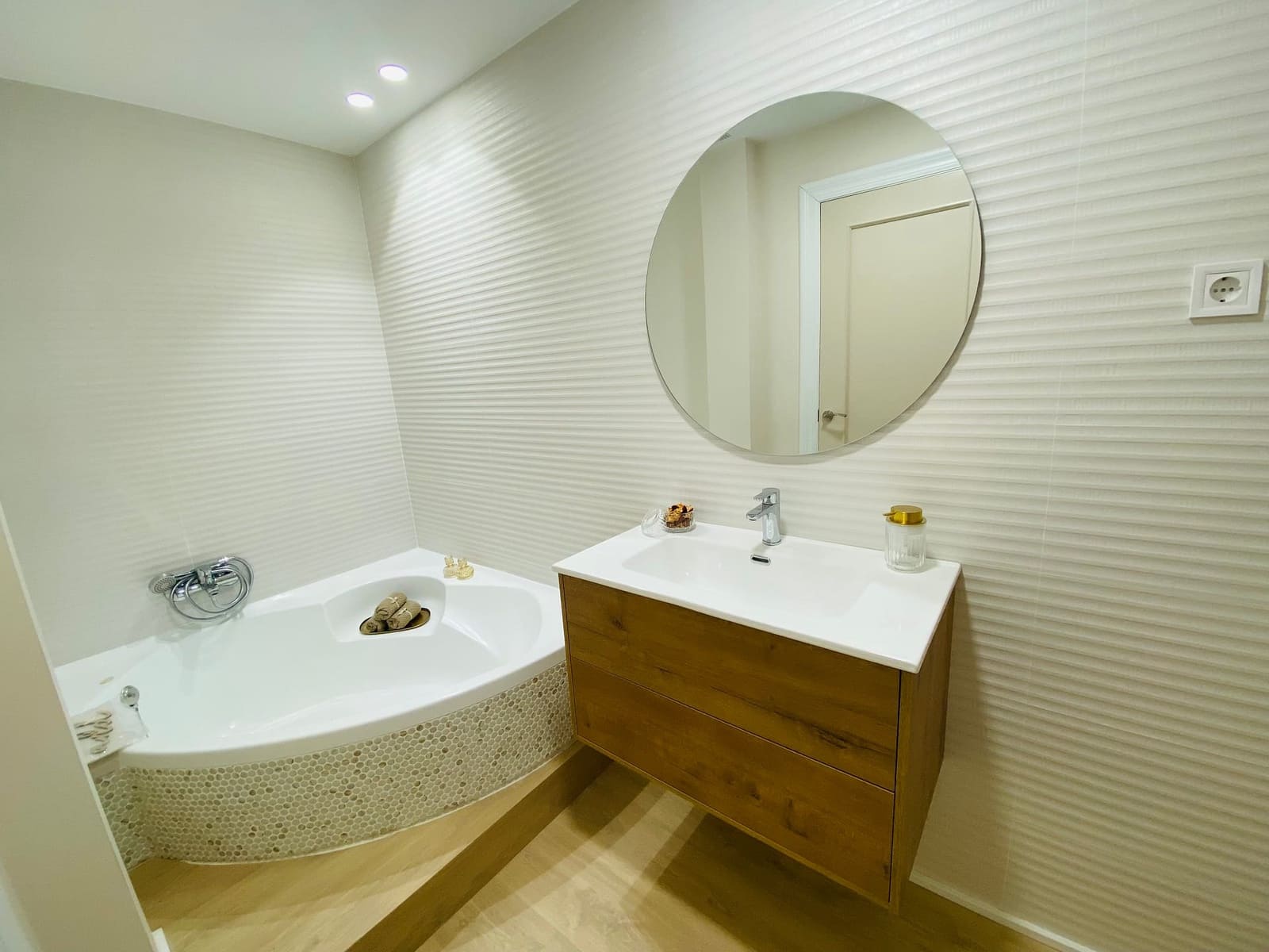 3 slaapkamer Villa te koop in Roldan - € 159.000 (Ref: 9019781)