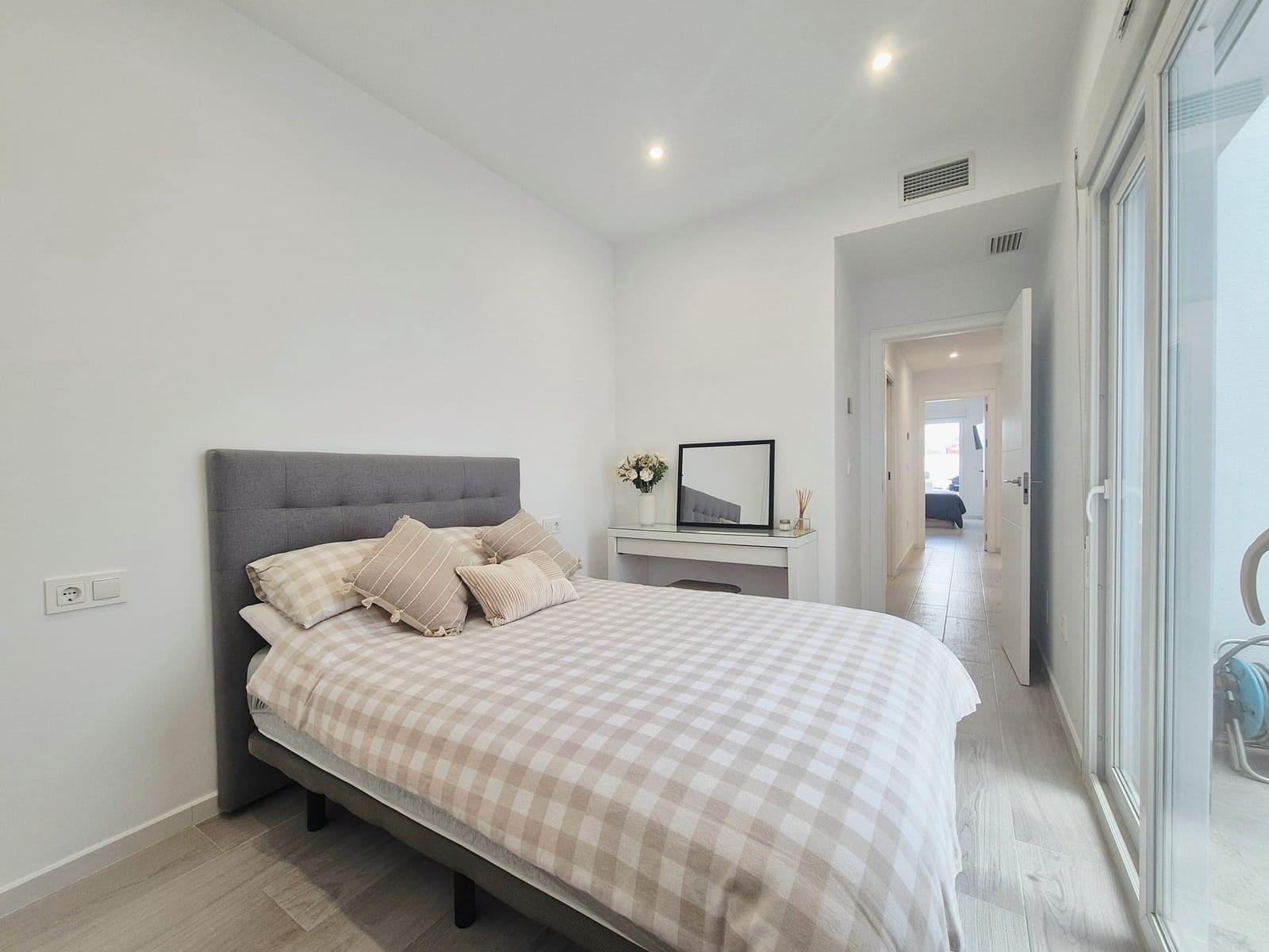 3 bedroom Villa for sale in Avileses with pool garage - € 259,950 (Ref: 9019782)