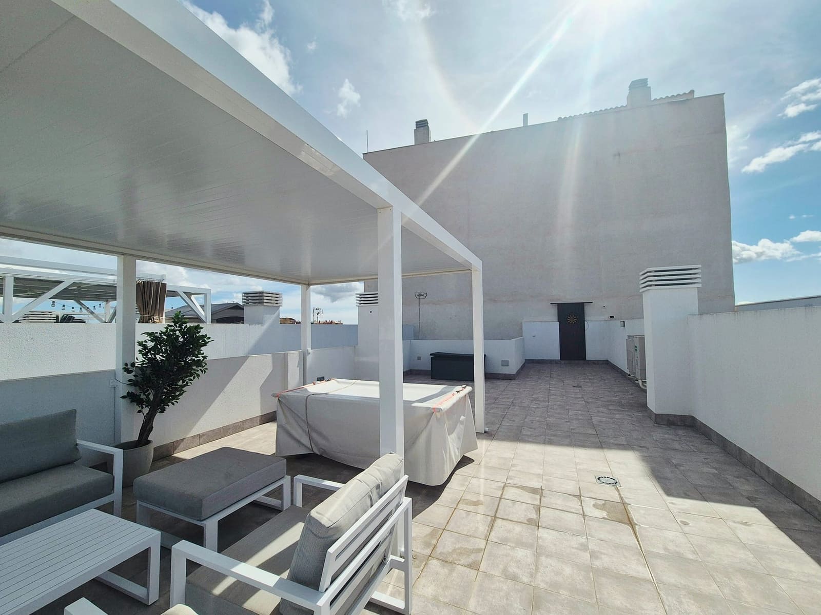 3 bedroom Villa for sale in Avileses with pool garage - € 259,950 (Ref: 9019782)