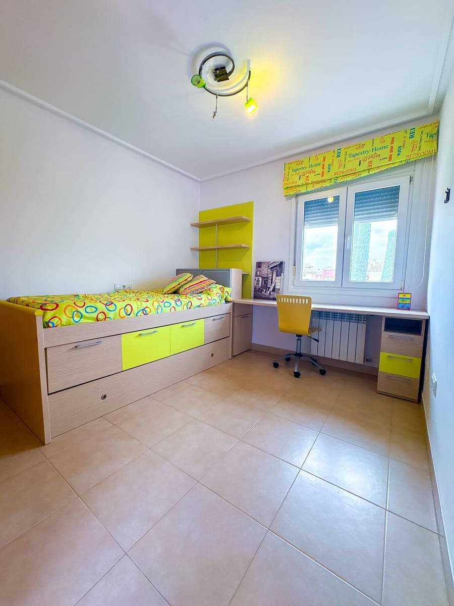 3 bedroom Villa for sale in Torre-Pacheco - € 335,000 (Ref: 9029987)